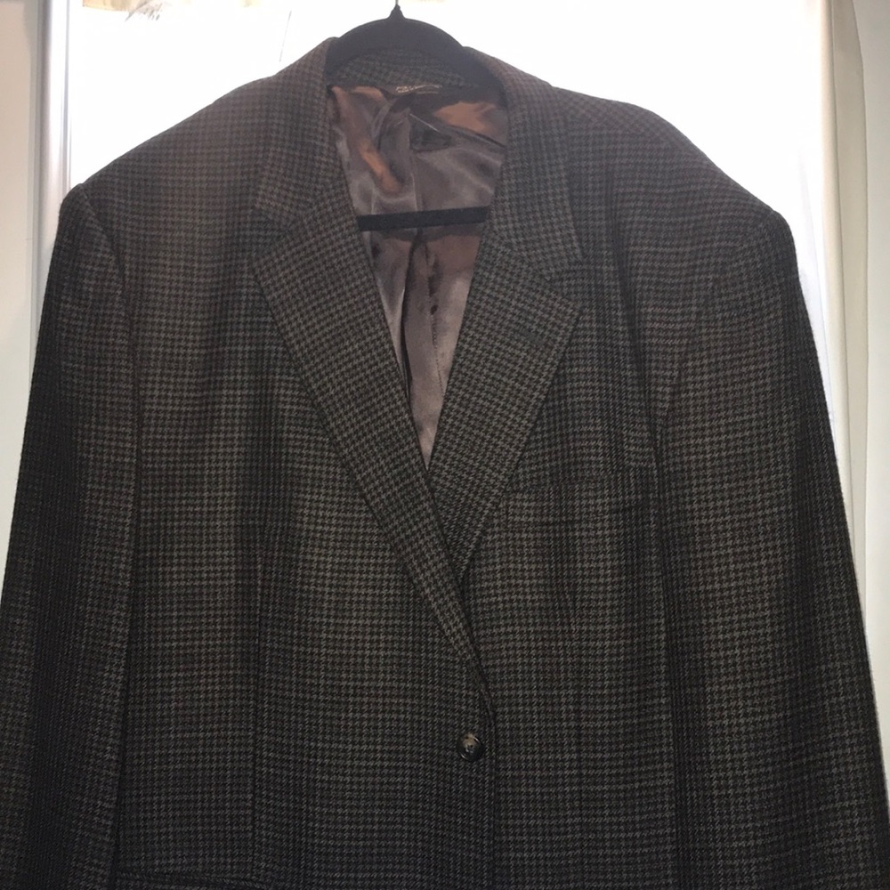 Jos A Bank Brown Plaid Blazer - Just Like New!